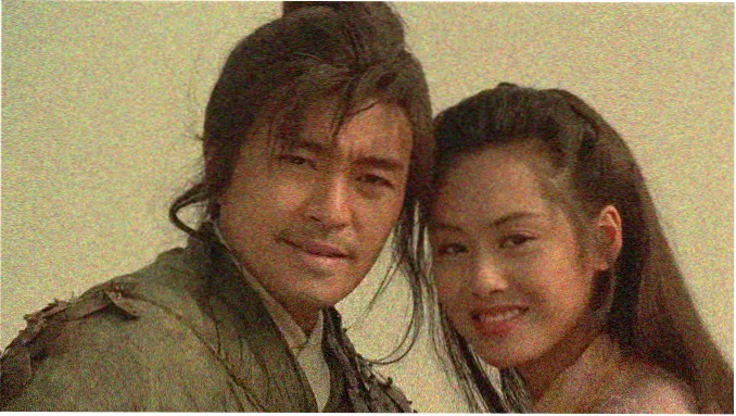 妈妈的朋友在客厅与家人交谈的场景示意